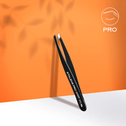 Pinceta za obrvi EXPERT 11 TYPE 4b (poševna), črna